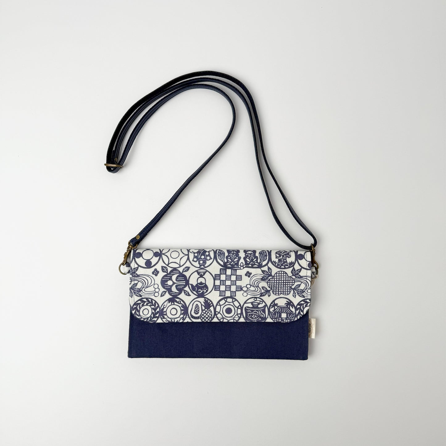 RYUKYU COLLAGE 2way ポーチ(ちゃんぷるー柄)