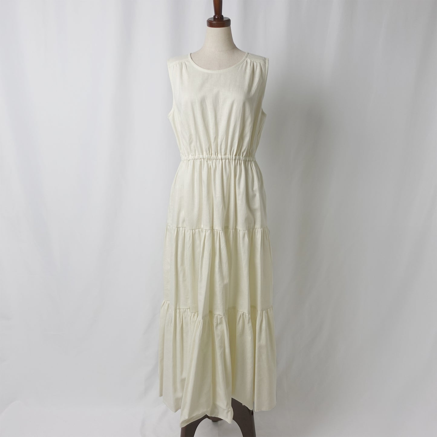 THIDA BREEZE クルーネックティアードワンピース