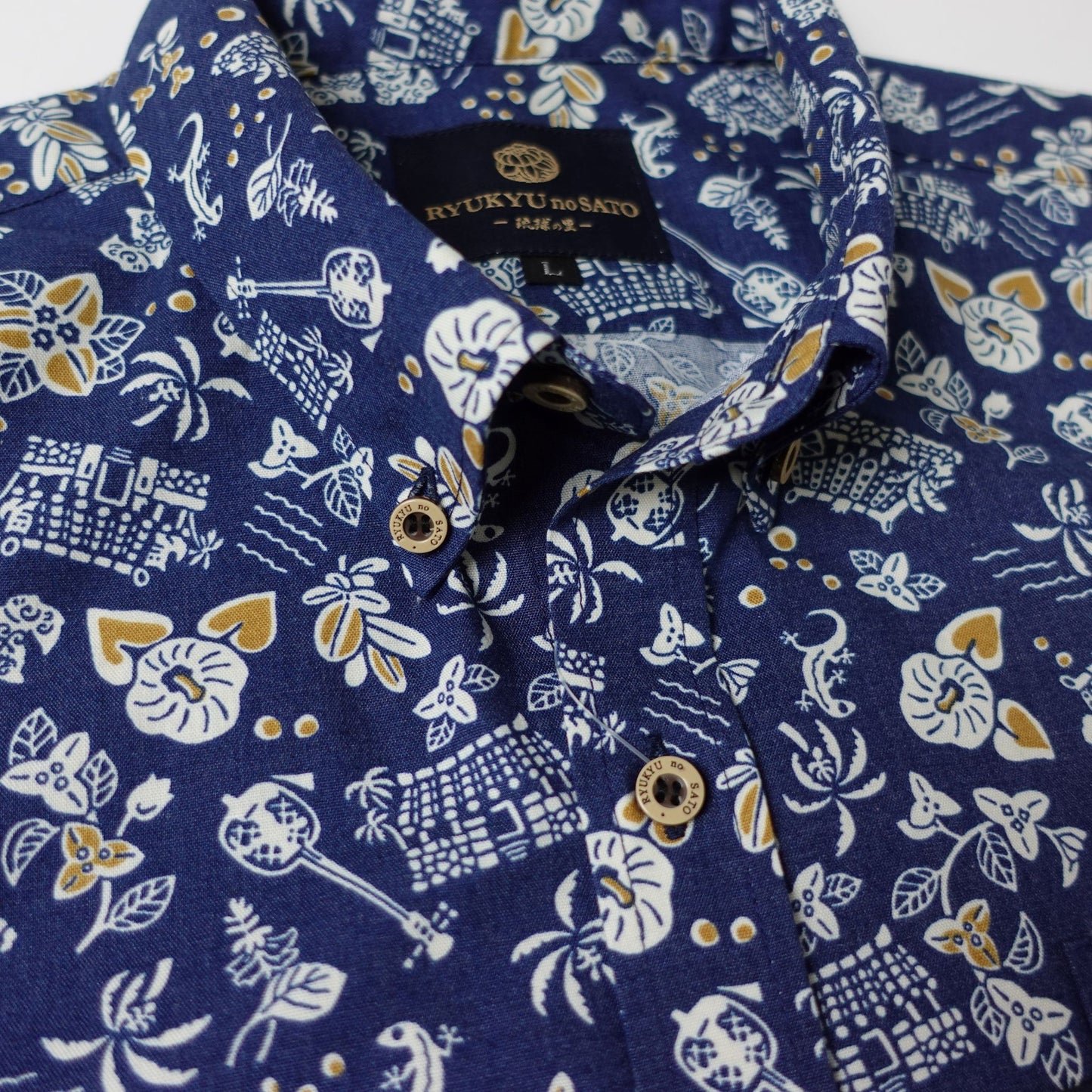 Men’s かりゆしウェア UCHINA-(ボタンダウン)