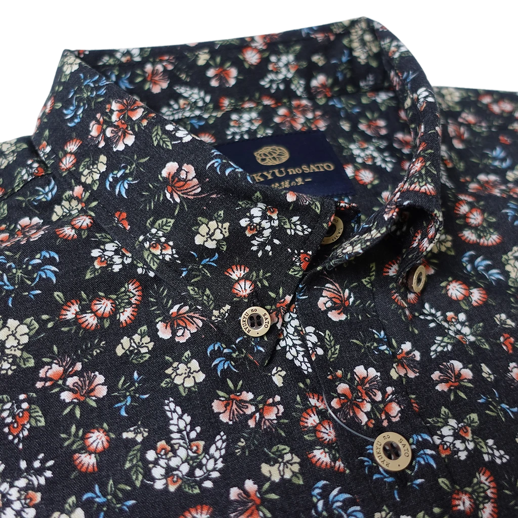 Men’s かりゆしウェア 琉花(ボタンダウン)