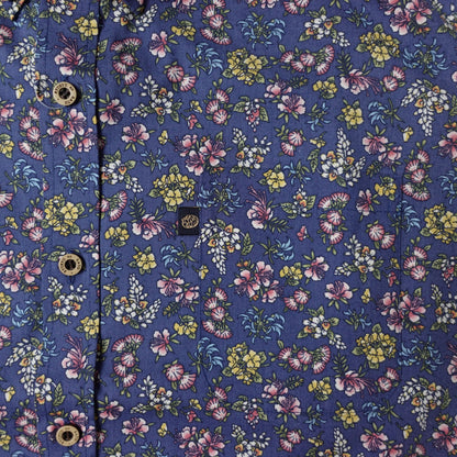 Men’s かりゆしウェア 琉花(ボタンダウン)