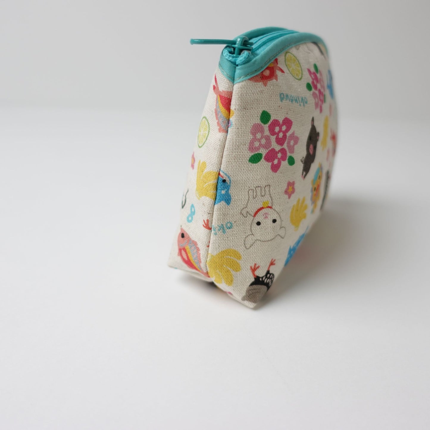 おきなわ おーるすたーず 底はぎポーチ