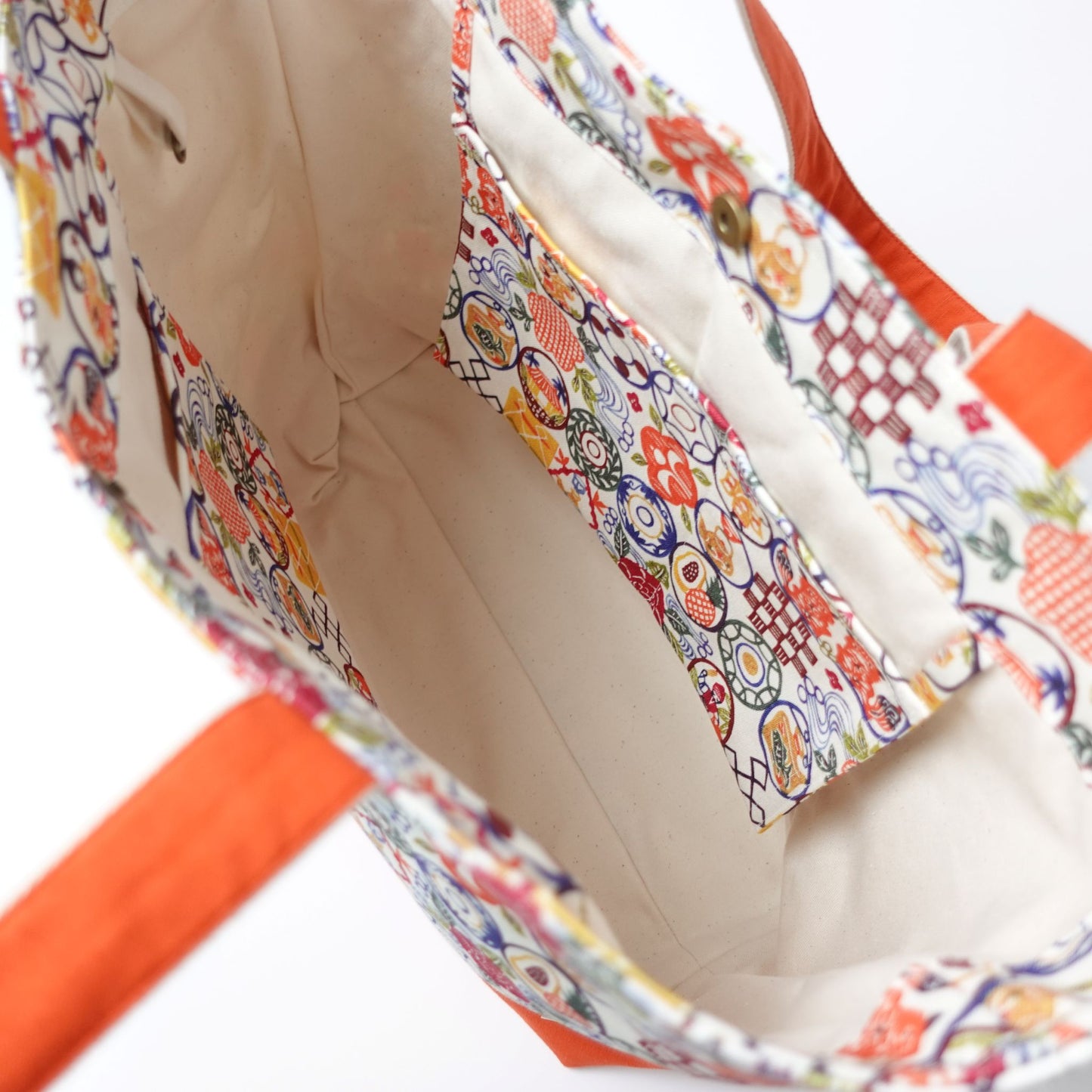 RYUKYU COLLAGE トートバッグ中(ちゃんぷるー柄)