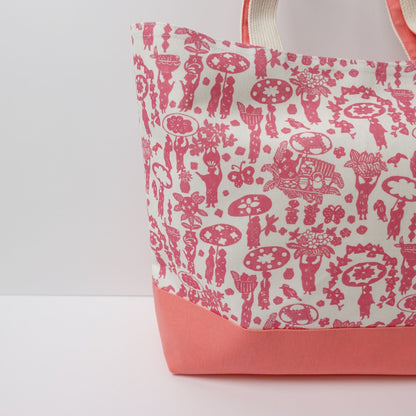 RYUKYU COLLAGE トートバッグ中(市場柄)