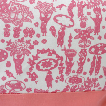 RYUKYU COLLAGE トートバッグ中(市場柄)