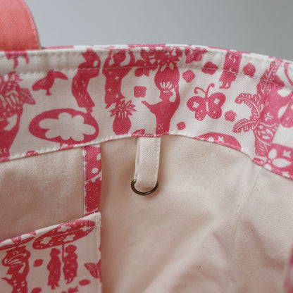 RYUKYU COLLAGE トートバッグ中(市場柄)