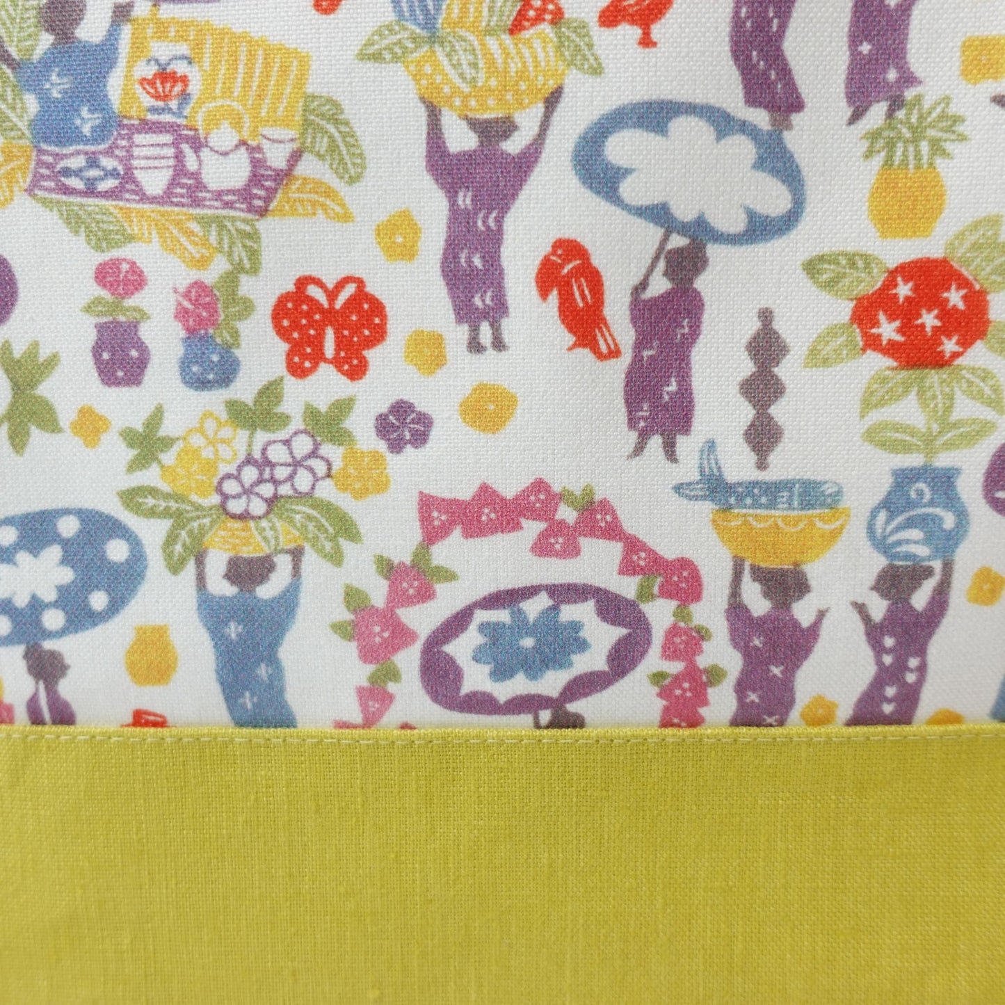 RYUKYU COLLAGE トートバッグ中(市場柄)