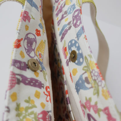 RYUKYU COLLAGE トートバッグ中(市場柄)