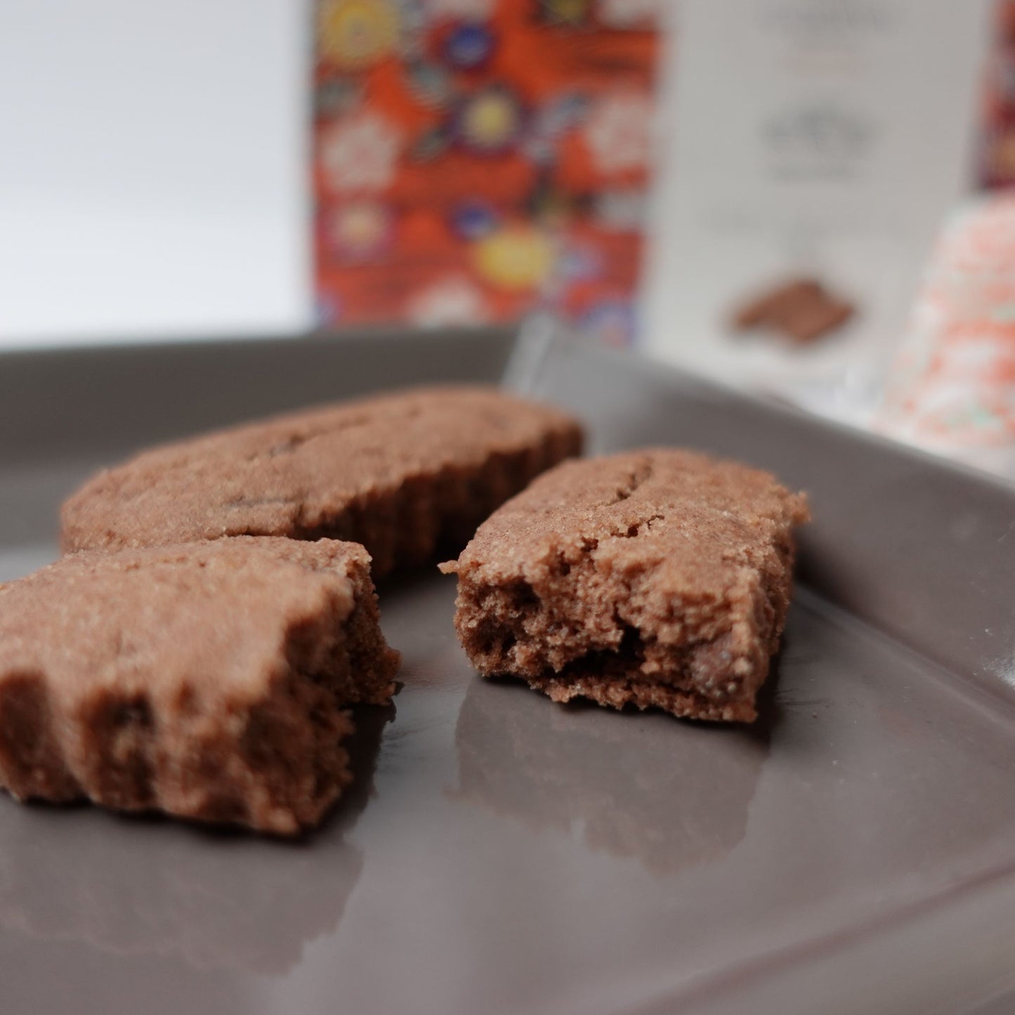 GODIVA ちんすこうチョコレート 8個入り(2×4袋）