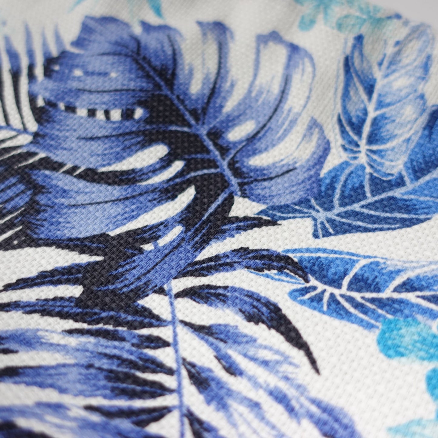 THIDA BREEZE 巾着ショルダーBag（Botanical）