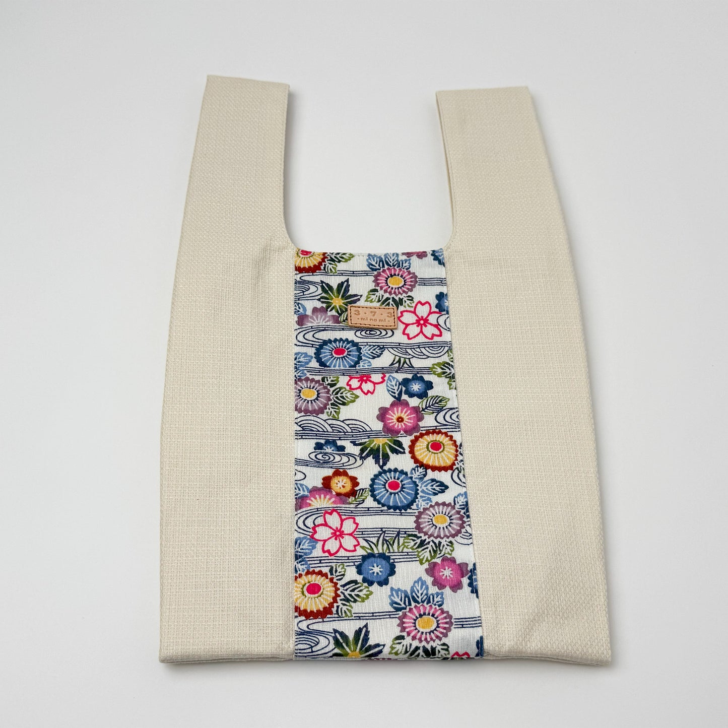 ３・７・３WHITE SPLASH ワンハンドルバッグ