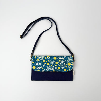 RYUKYU　COLLAGE 2way ポーチ(月とネコ柄)