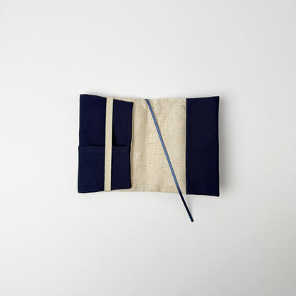 RYUKYU　COLLAGE ブックカバー(月とネコ柄)