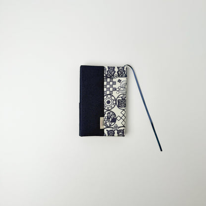 RYUKYU　COLLAGE ブックカバー(ちゃんぷるー柄)