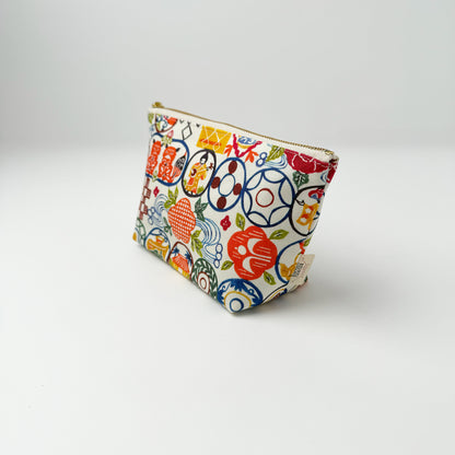 RYUKYU　COLLAGE マチ付きポーチ(ちゃんぷるー柄)