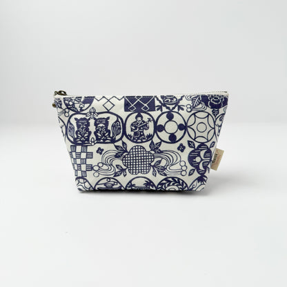 RYUKYU　COLLAGE マチ付きポーチ(ちゃんぷるー柄)