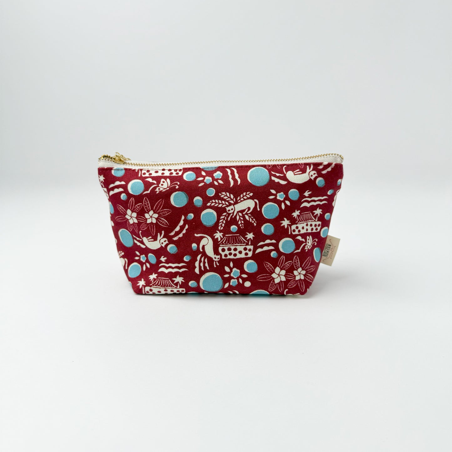 RYUKYU　COLLAGE マチ付きポーチ(月とネコ柄)