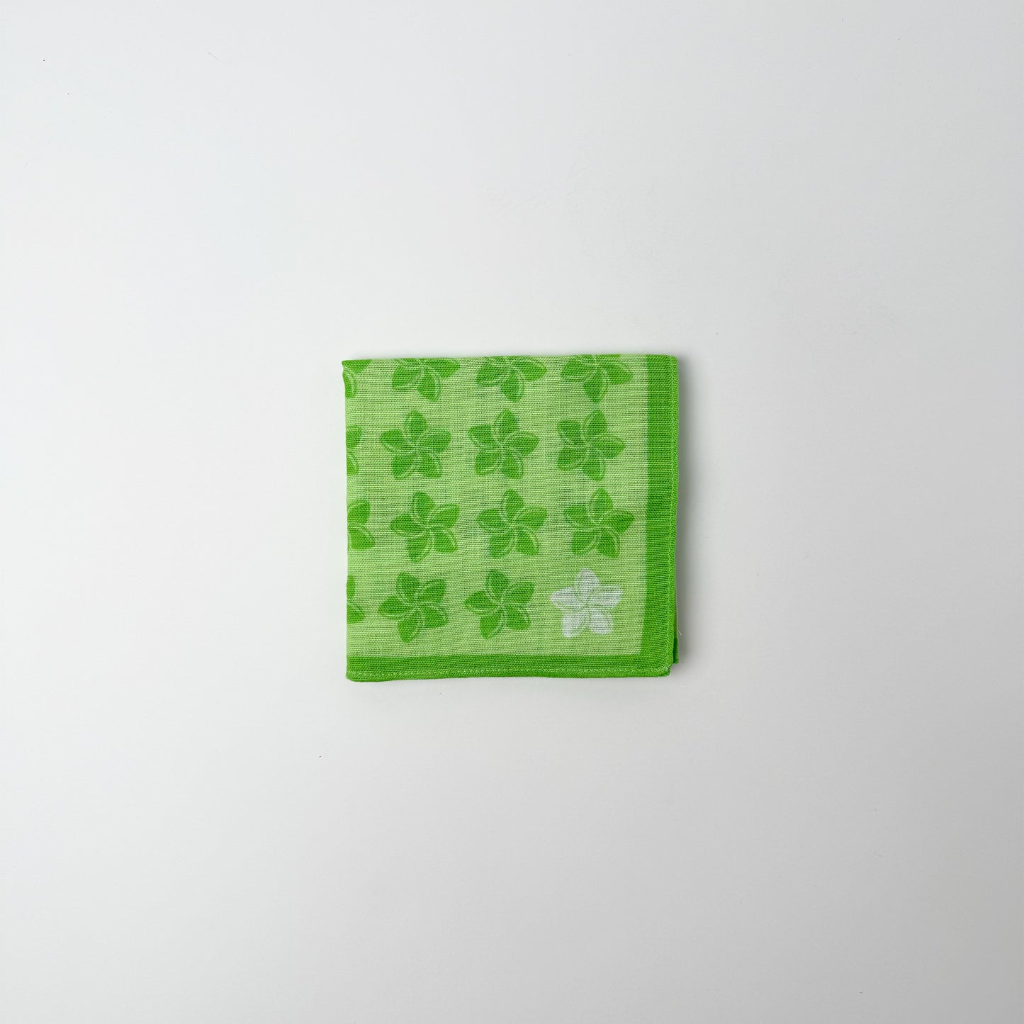 島の色ハンカチ