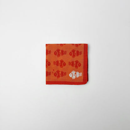 島の色ハンカチ