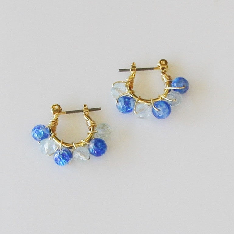 JEENAR ホワイトホタルガラス ピアス